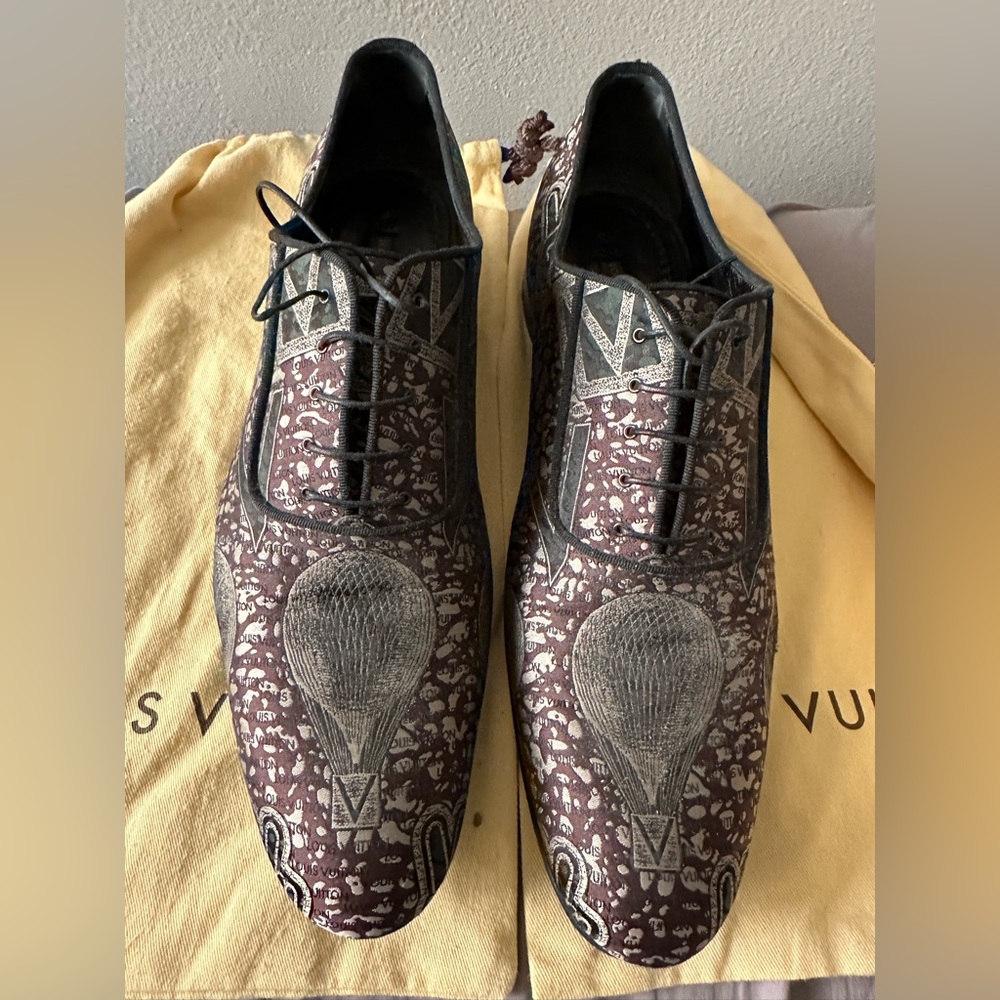 Louis Vuitton Bundle! Men’s Show Shoes with matching scarf! 9.5UK 10.5US EUC.